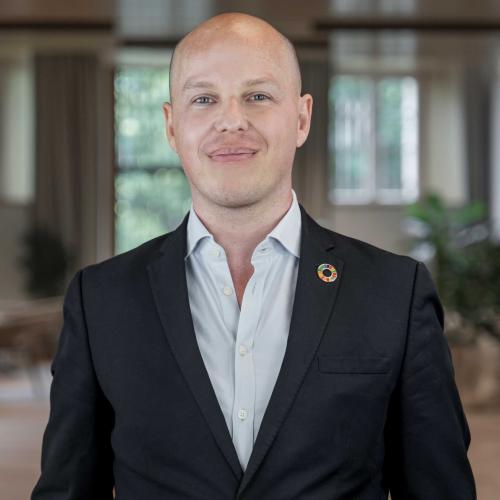 Oliver Laash , Professor of Sustainability, ESCP Business School