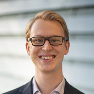 Hendrik Gembus, Consultant, Digital Technology & Intelligence