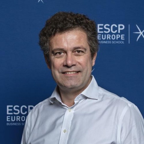 Amaury de Buchet ESCP Business School